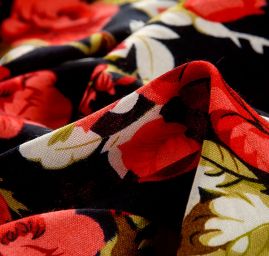 Viskozová šatovka vzor růže tmavě modrá