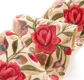 Vyšívaná stuha široká zlatobéžová