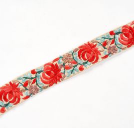 Vyšívaná stuha šantung 4cm červená