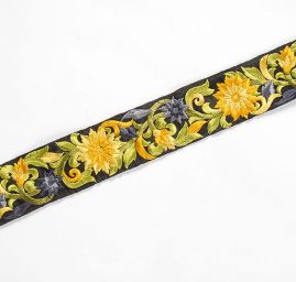 Vyšívaná stuha šantung větší květ žlutý