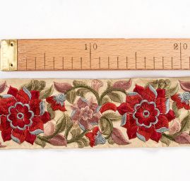 Vyšívaná stuha šantung široká vínově červená