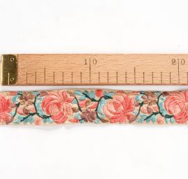 Vyšívaná stuha šantung 4cm růžový květ