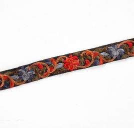 Vyšívaná stuha šantung drobné květy