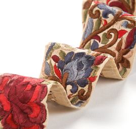 Vyšívaná stuha šantung květ růže velký červený