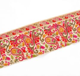 Vyšívaná stuha šantung paisley vzor béžová