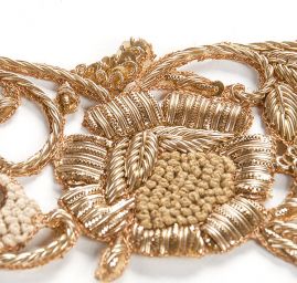 Květinová aplikace s flitry zlatá