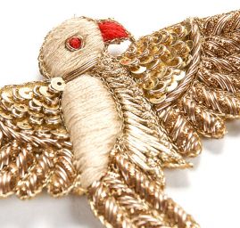 Zvířecí aplikace barevní papoušci světle béžové barvy