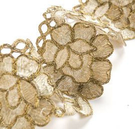 Krajková kovová stuha zlatá velký květ