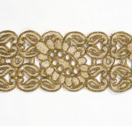 Krajková kovová stuha květinový ornament ovál