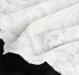 Krajka lem jemný žoržet s výšivkou 