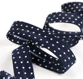 Šikmý proužek bavlna š. 15 mm zažehlený černý puntík