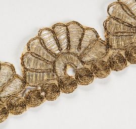 Krajková kovová stuha vějíře zlatá