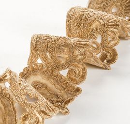 Krajková kovová stuha vzor paisley kapka