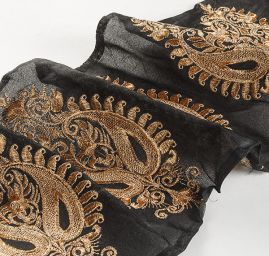 Šantungová stuha velký ornament kapka zlatá  II.jakost