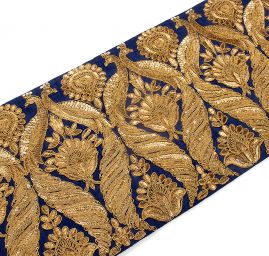 Sametová vyšívaná stuha široká 25 cm tmavě modrá