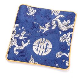 Elegantní brokátová taštička tm.modrá draci