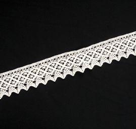 Krajka hrubá vzor obloučky