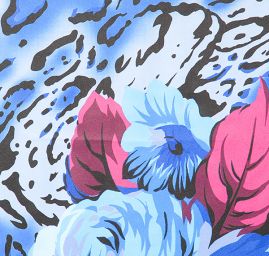 Efektní šála s třásněmi tygr/květy modročerná