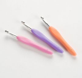 Háček kov se silikonovou ručkou vel. 10