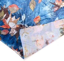 Saténová šála se vzorem listů v modré