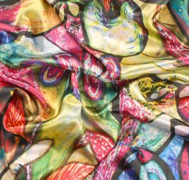 Saténová šála malované květy