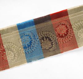 Vyšívaná stuha s orientálním vzorem červená/hnědá