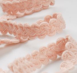 Pleteninová porta copánek pastel růžová