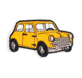 Nažehlovačka auto žlutá