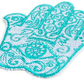 Nažehlovačka ruka s okem tyrkysovobílá