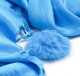 Šála směs kašmír/hedvábí s bambulkami modrá