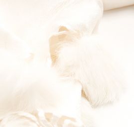 Šála směs kašmír/hedvábí s bambulkami slon. kost