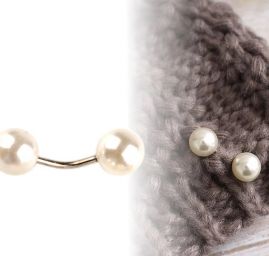Ozdobné zapínání s perlou