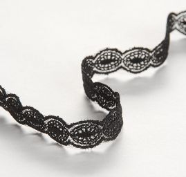 Krajková vsadka vyšívaná tylu oválný vzor černý