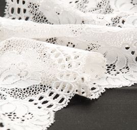 Pružná krajka lem květiny slonová kost