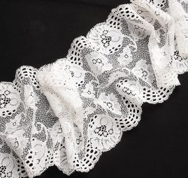 Pružná krajka lem květiny slonová kost