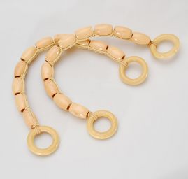 Ucho na tašky korálky dřevo přírodní barvy