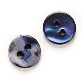 Knoflík perleťový dvoudírkový modrofialový