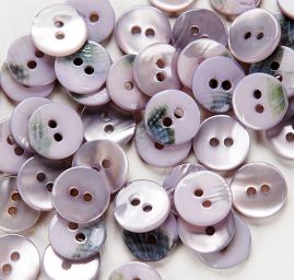 Knoflík perleťový dvoudírkový fialovošedý