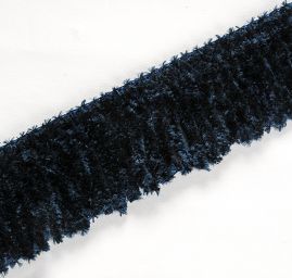 Třásně sametové modré barvy