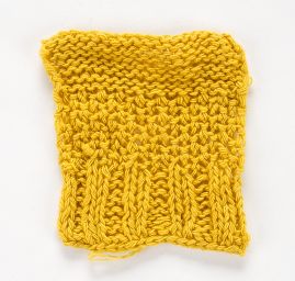 Pletací příze panenská vlna pastel okrová