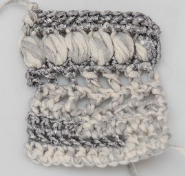 Efektní samovzorovací příze MarLen šedosmetanová