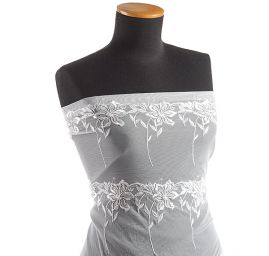 Krajka výšivka na tylu vzor květin slonová kost