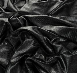 Pletenina s plastickým povrchem černá lesklá