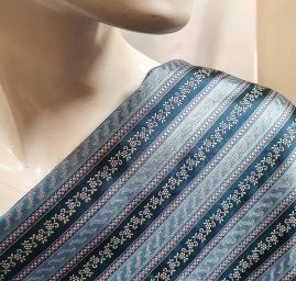 Brokát nepružný květy a proužky tyrkysovofialový