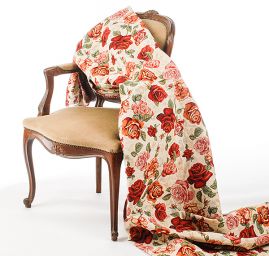 Dekorační látka růže na smetanovém podkladě