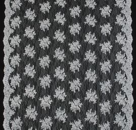 Krajka na vzorovém tylu květy tmavší šedá