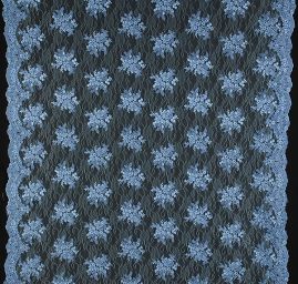 Krajka na vzorovém tylu květy blankytně modrá