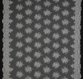 Krajka výšivka na tylu s korálky rokajlem šedá/stříbrná