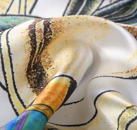 Arttextil motiv papouška mikado tkanina 