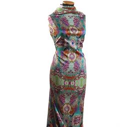 Hedvábný atlas kaleidoskop zelený